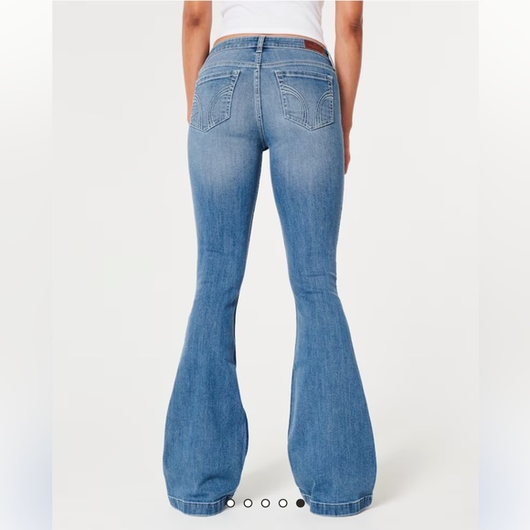 NWT Hollister Medium Wash Flare Jeans - Picture 3 of 4